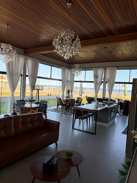 Casa Beira Mar, cozy for 20 people