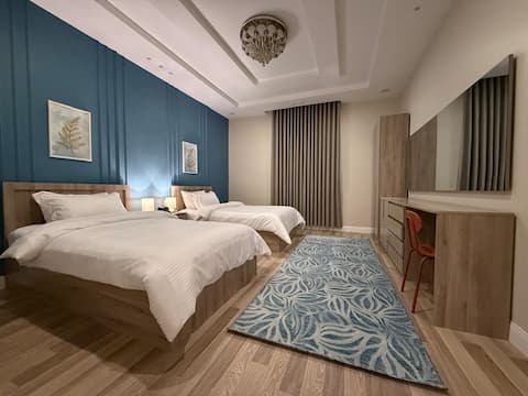 Al Samah Luxury Superior Apartments - 2 Rooms, Lounge and Courtyard