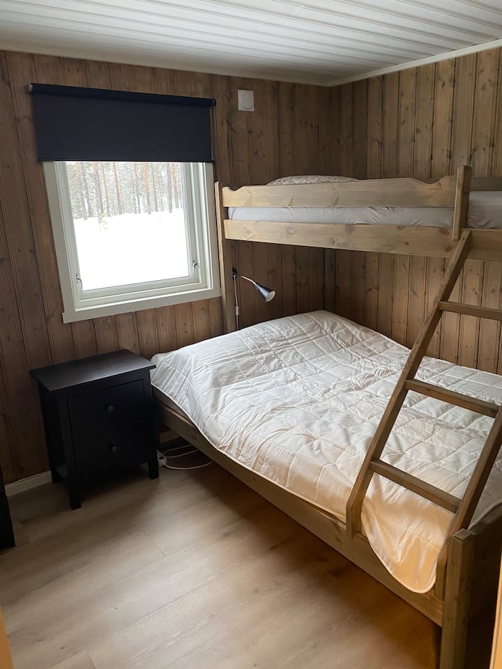 家庭双层床，楼下150x200，楼上90x200