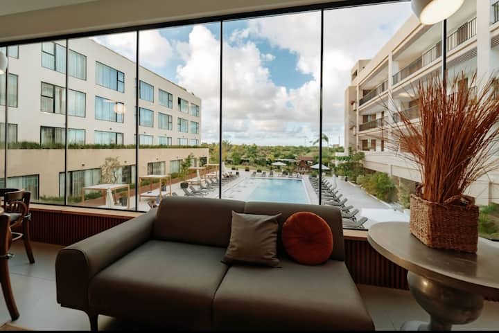 Deluxe Hotel Downtown Puna Cana Pool View. 24 Hour - Punta Cana