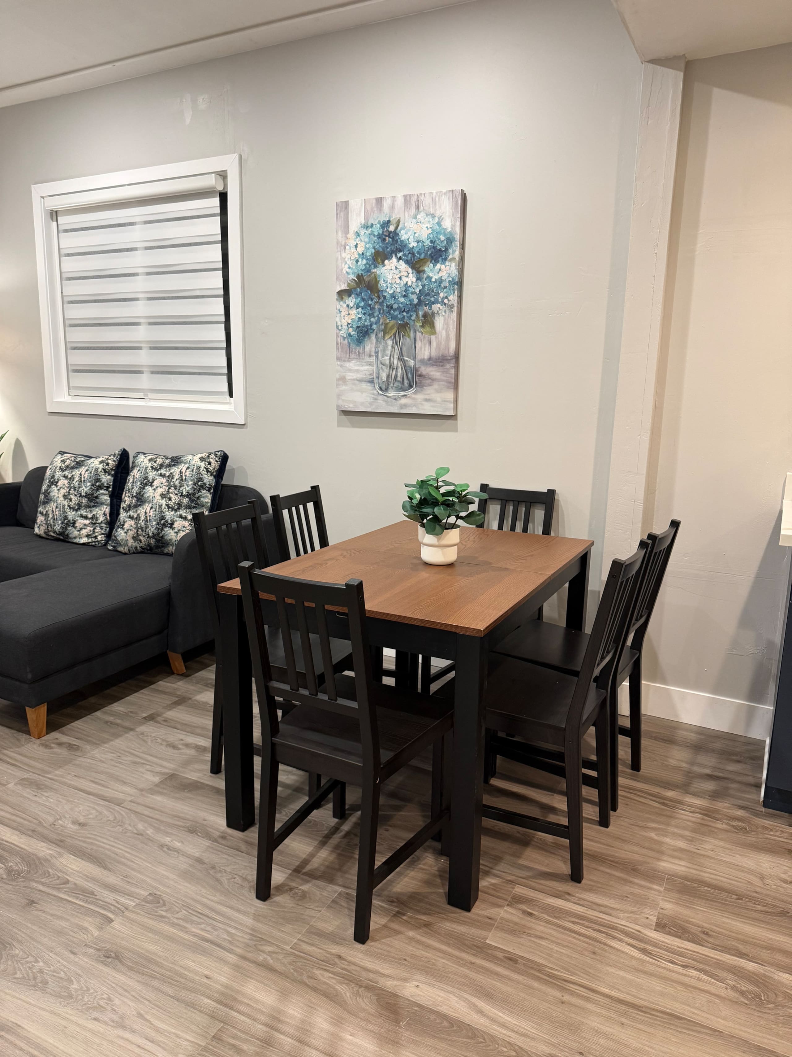 Home in San Francisco · ★4.59 · 3 bedrooms · 3 beds · 1 bath - Image 1