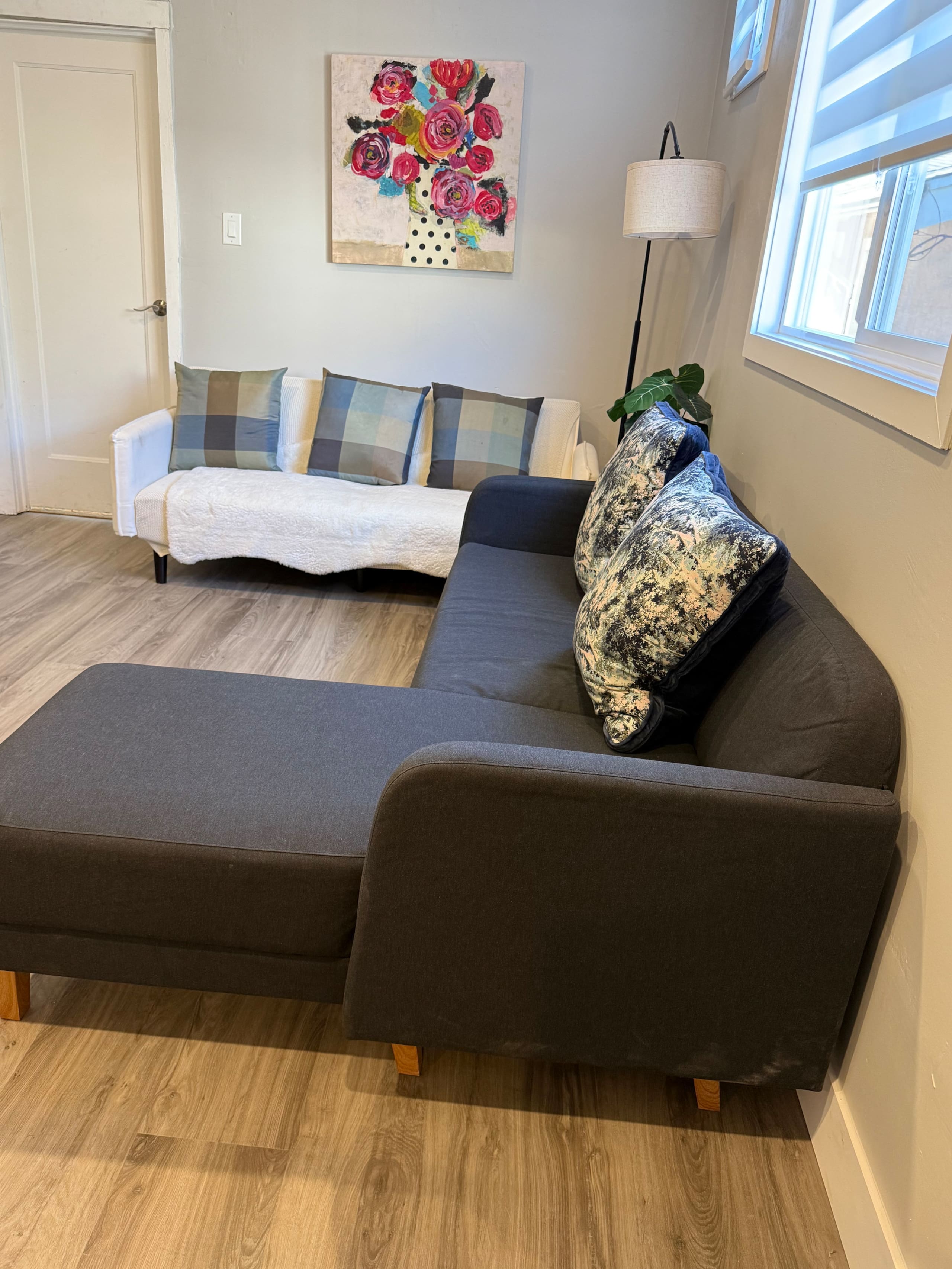 Home in San Francisco · ★4.59 · 3 bedrooms · 3 beds · 1 bath - Image 6