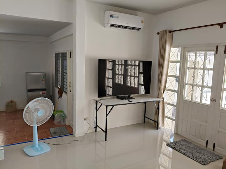 White House@cbd Rayong. Spacious, Clean & Private. - Rayong