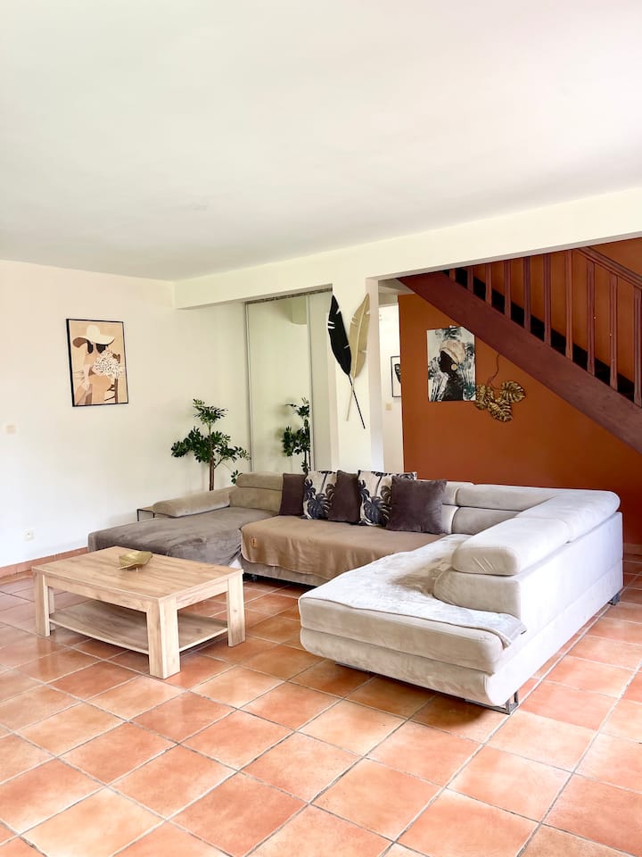 Villa Avec Piscine Sur Les Hauteurs De Sainte-luce - Martinique
