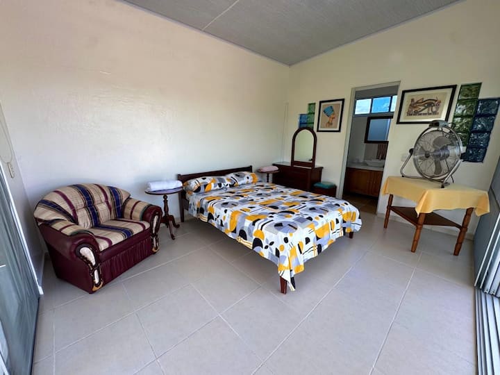 Kamer met een comfortabel bed voor de beste nachtrust