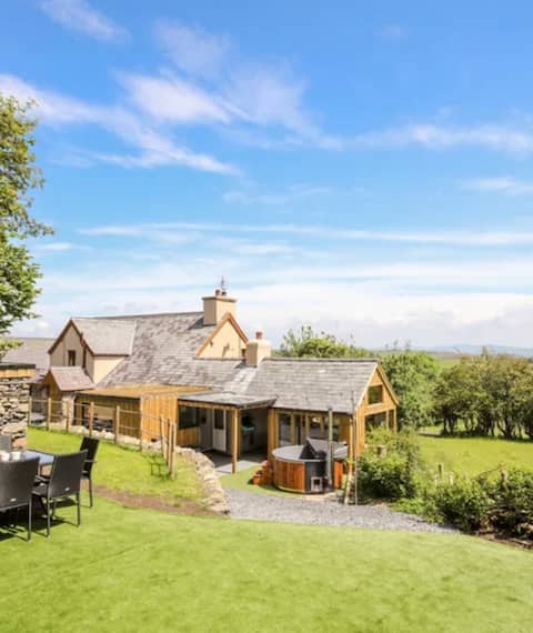 Hafotty Gelynen, Corwen, UK