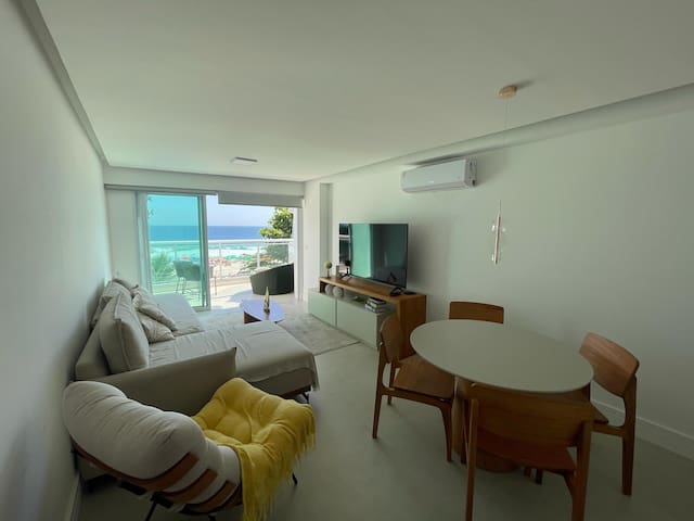 Luxuoso Apartamento no Pepê