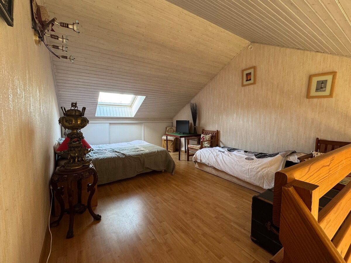 საძინებელი 1