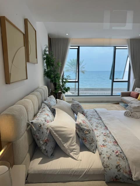 Chalet with a sea view