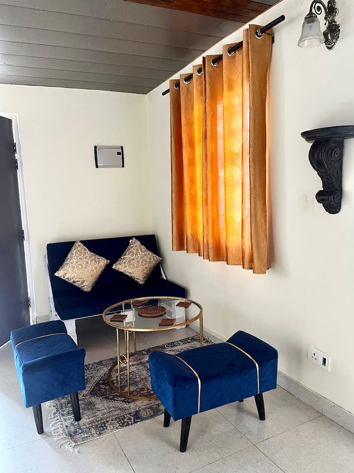 მისაღები ოთახი 2