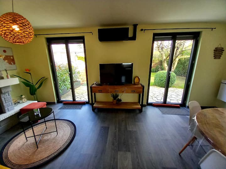 Maison Plain Pied Avec Jardin Et Place De Parking. - Norte