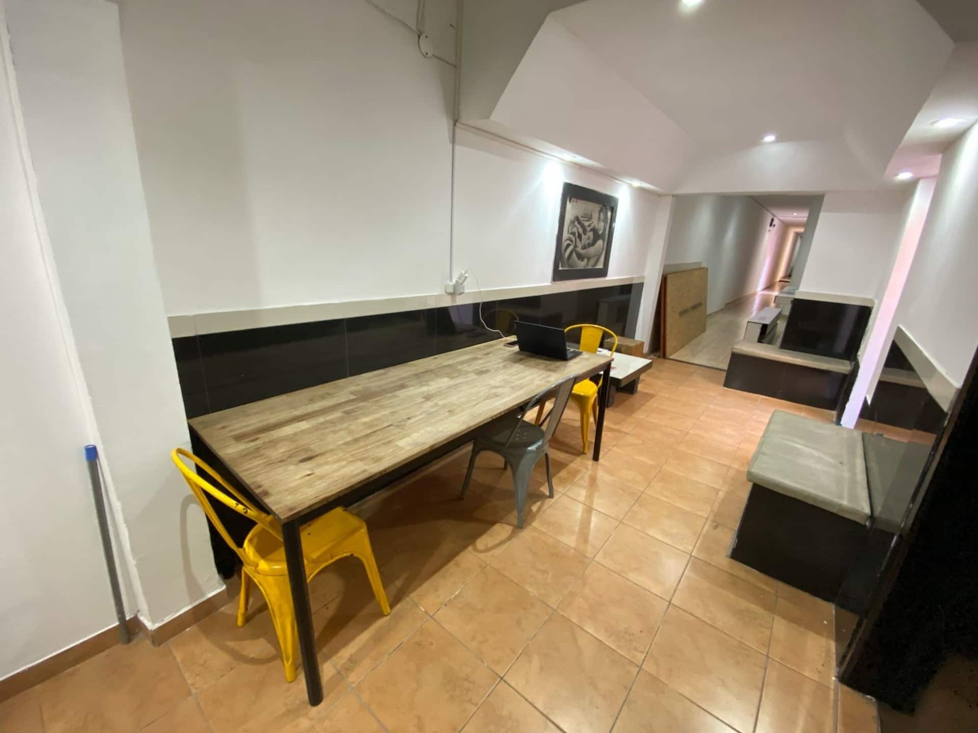 Habitación compartida en residencia universitaria en San Telmo