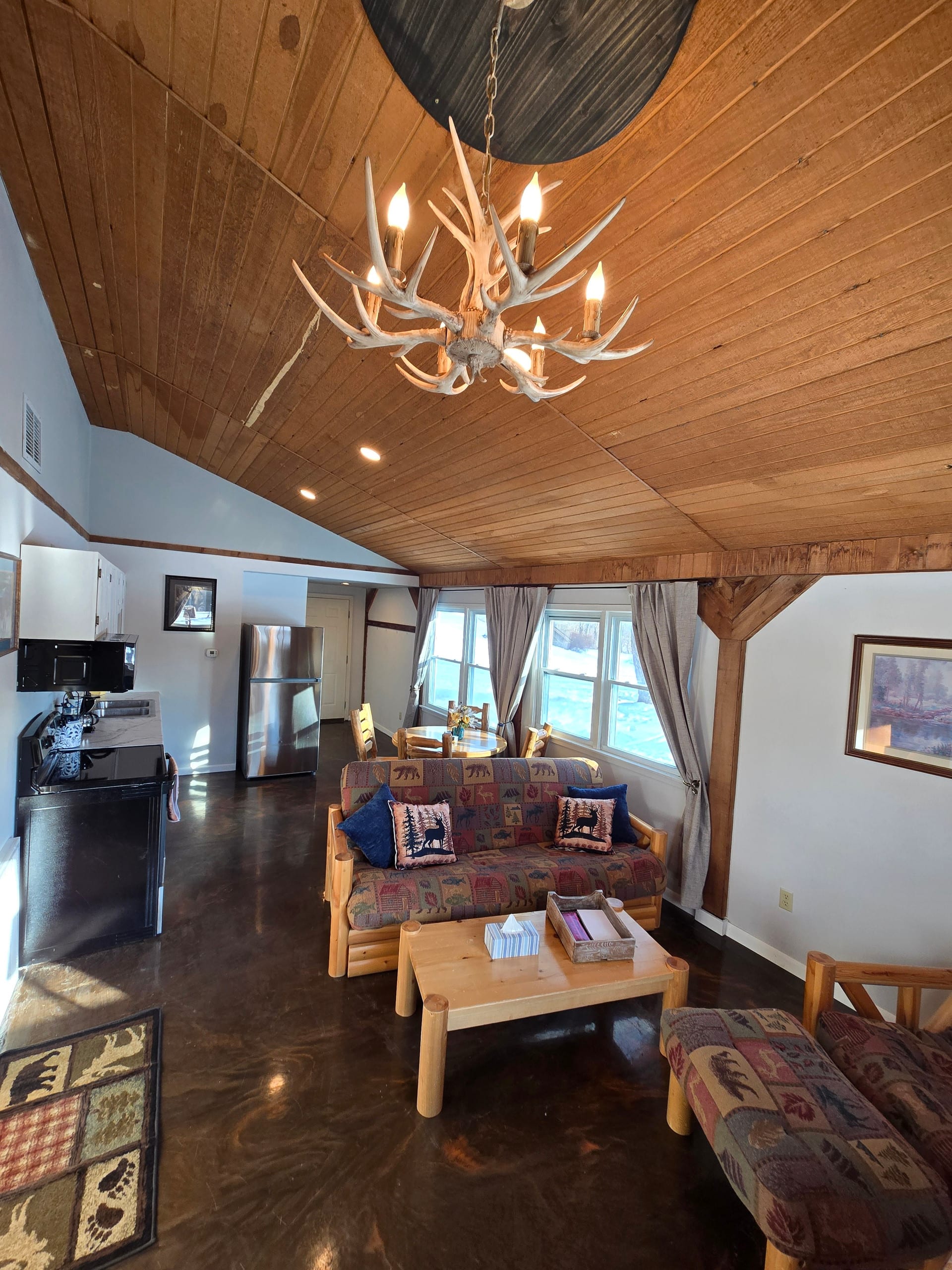 Deer Trail Cabin