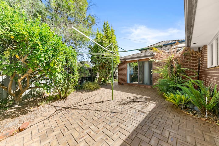 H&L Property Management managed Airbnb listing 1