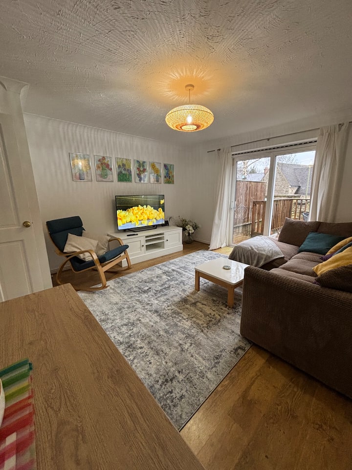 Oxford Beautiful 2 Bed House, Off Street Parking - Oxford