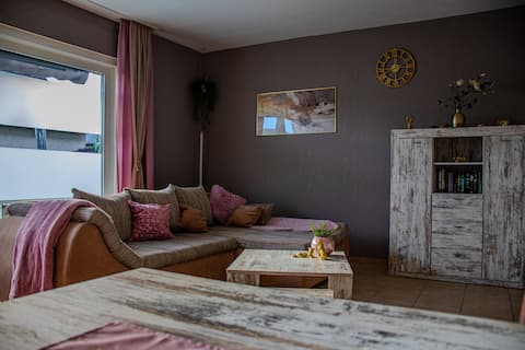 Beliebte Airbnb-Anzeige: Apartment with south-facing terrace in Arnsberg
