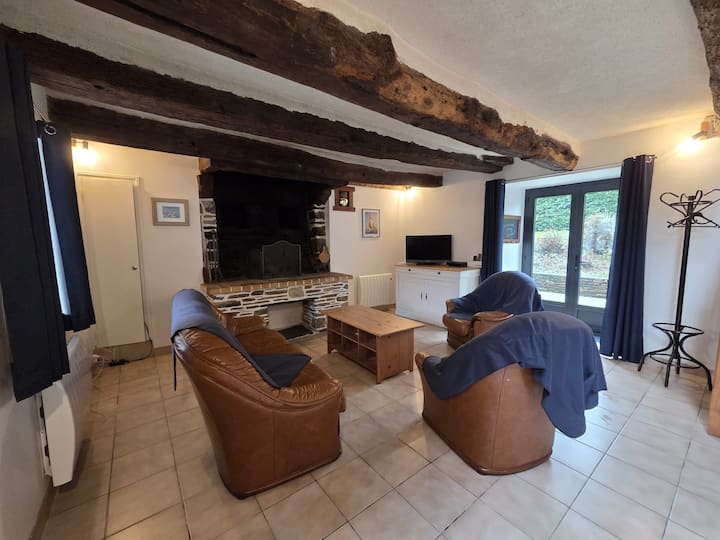 Maison Traditionnelle Bretonne - Mûr-de-Bretagne