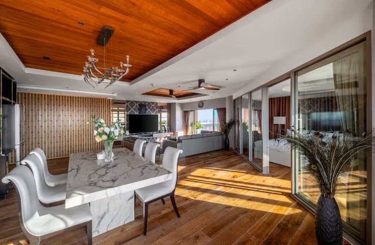 Suite1 Jacuzzi River 3BR(49F)Thai style breakfast* gallery image 4