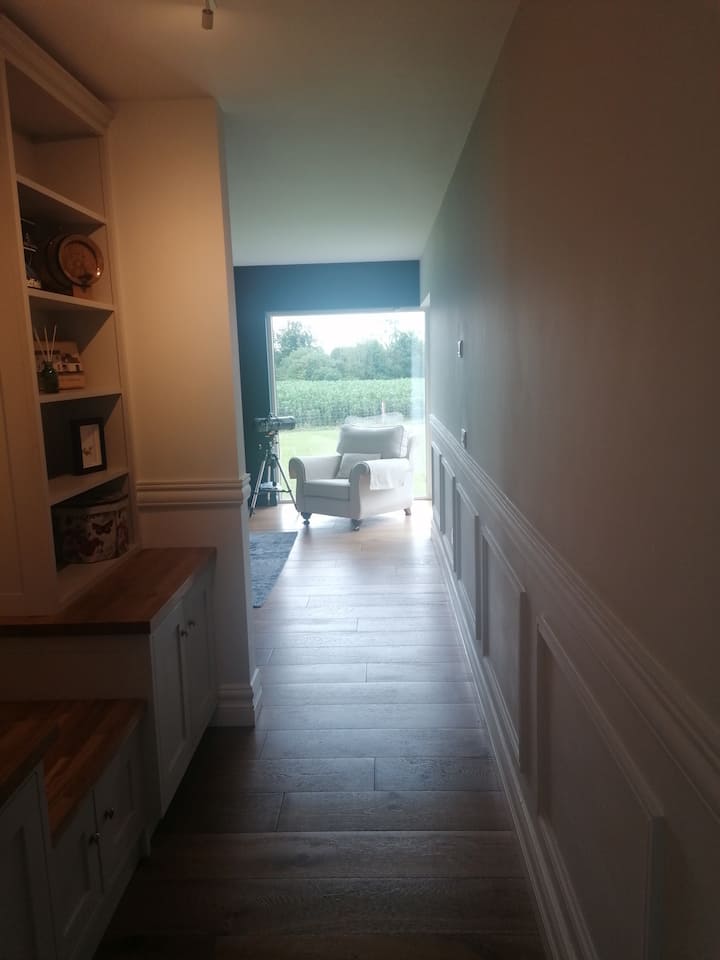 Spacious Countryside Home - Kildare