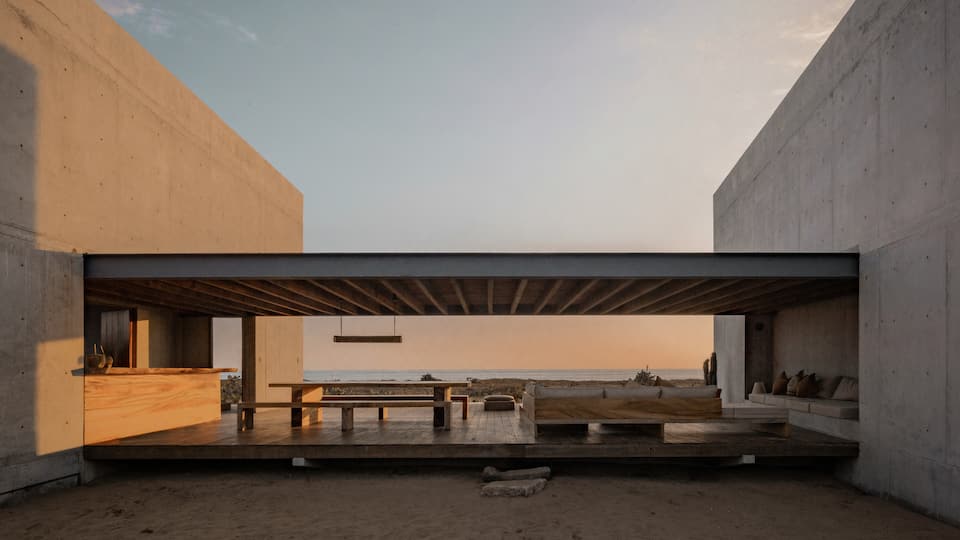 Casa Nopales, a concrete house in a turtle sanctuary, Santa María Tonameca, Oaxaca, Mexico, photo 5 of 10