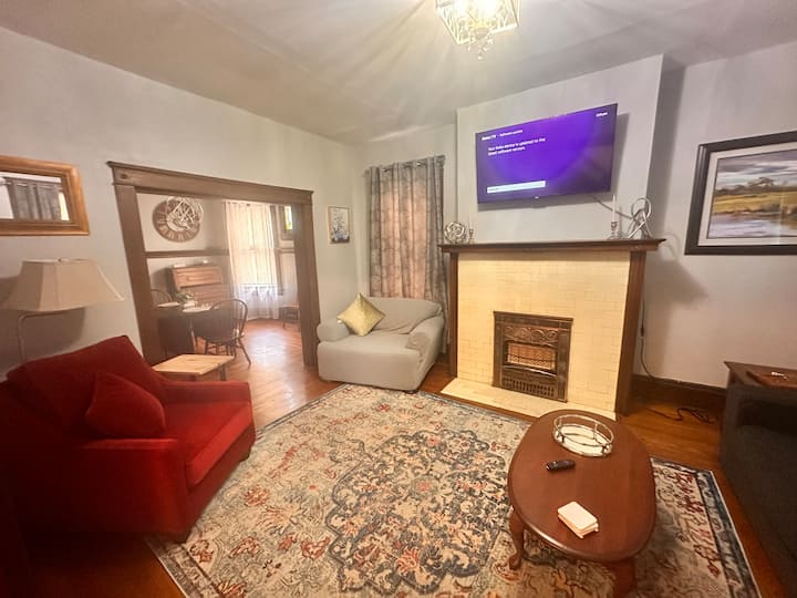 Pet-friendly 3/2 Home | Near Downtown & Capitol - Charleston, WV
