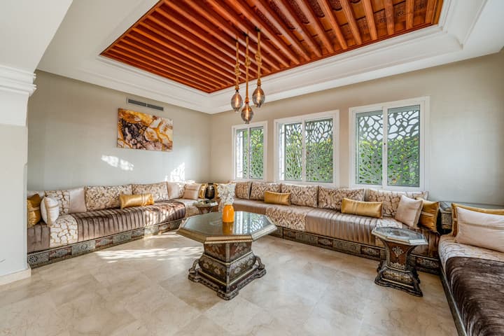 ห้องนั่งเล่น