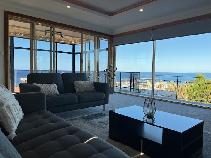 Coastal Luxe - Somerset