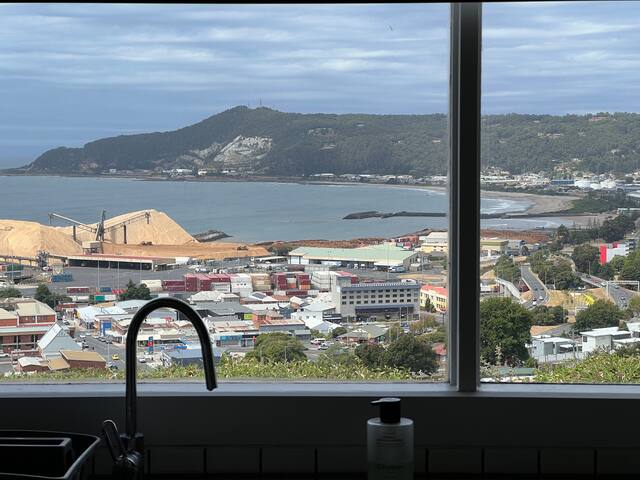 Coastal Luxe gallery image 3