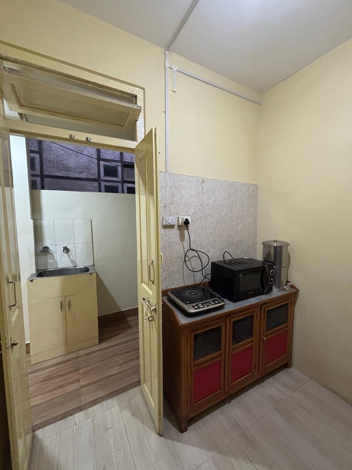 Sikkimrelaxinn
Flat With Kitchen
5min To Mgmarg - Gangtok