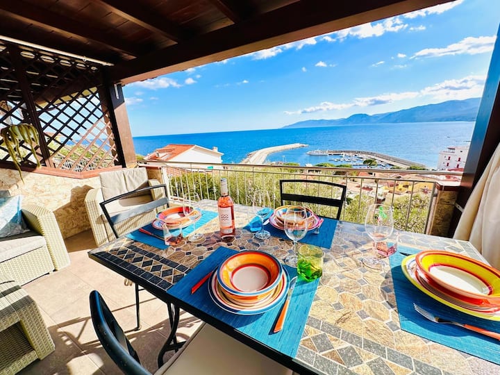 A closer look at Panoramic View Apartments