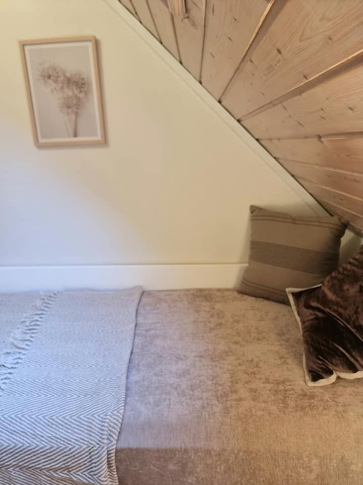 საძინებელი 2