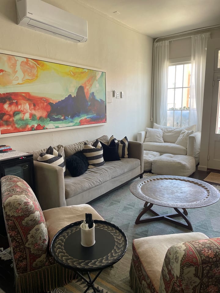Hillcrest Hideaway - San Diego, CA