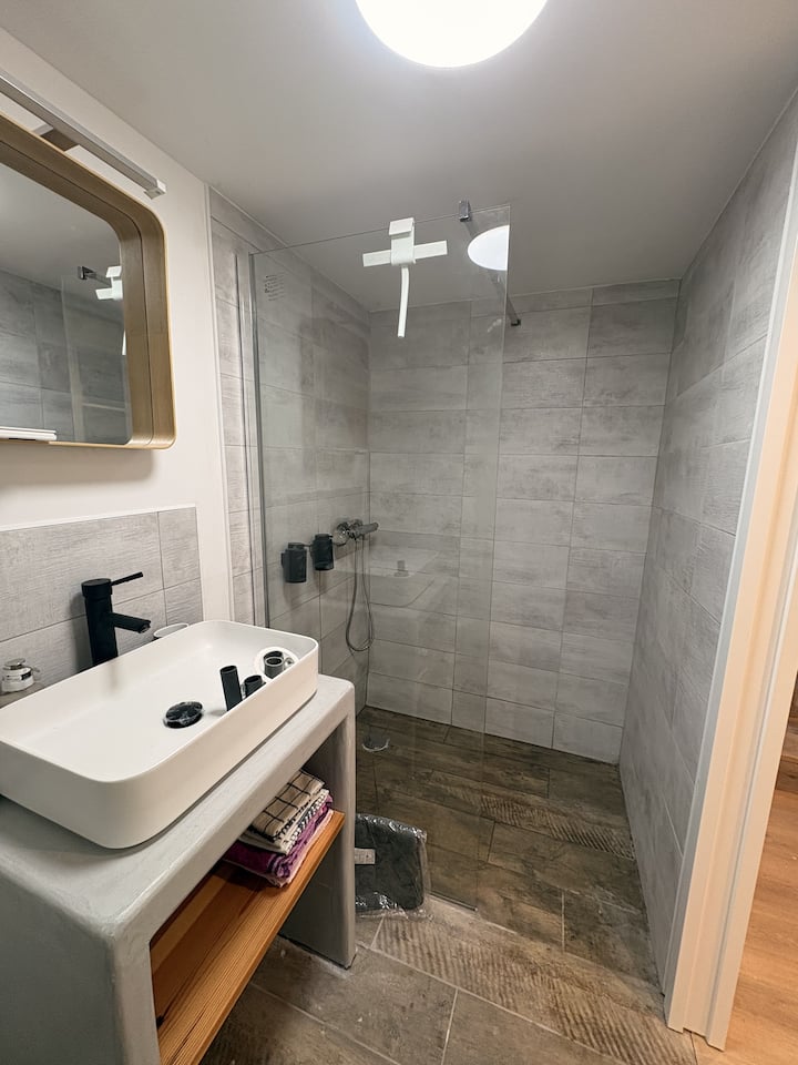Tiny House Cosy & Pratique – Rer à Pied - Lieusaint