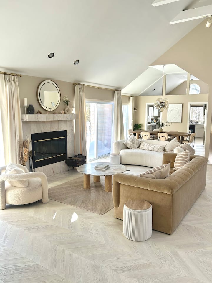 Secluded Hamptons Bays Retreat-heated Pool & Sauna - Hampton Bays, NY