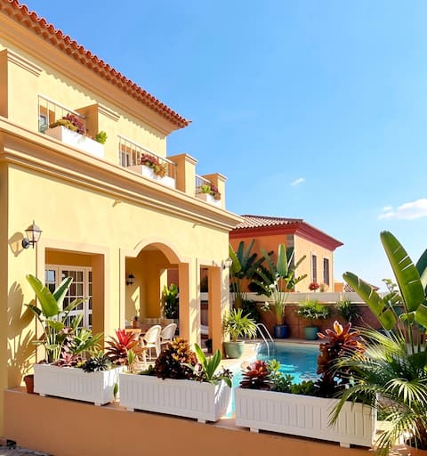 Villa Chayofa