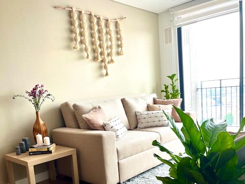 Beautiful Apartment, Corferias, American Embassy