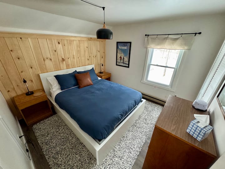 საწოლი 152×203 სმ (ბლოკი 1)