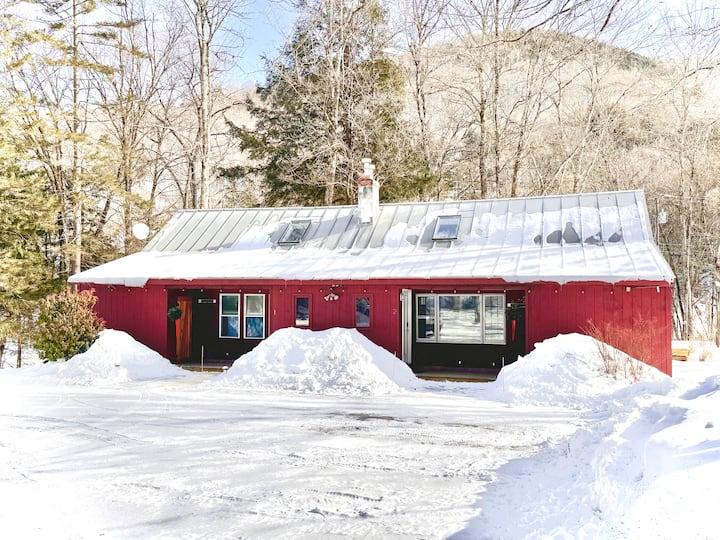 Full Duplex | 3br+2 Lofts (15 Min To Killington) - Vermont