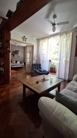 Apê completo coração de Ipanema