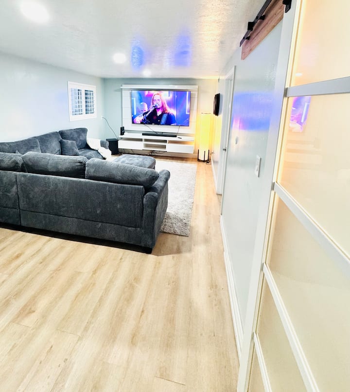 Millie’s Casita 3 - 로건