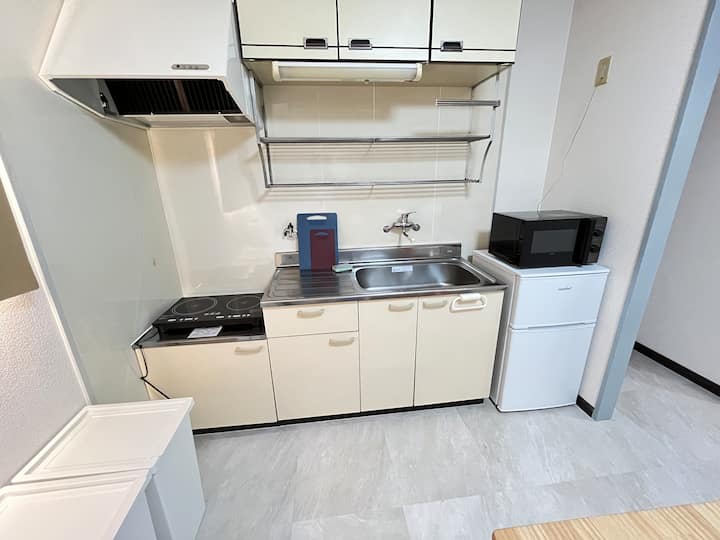 9-minute walk from JR Minami-Kumamoto Station Sakura Rooms