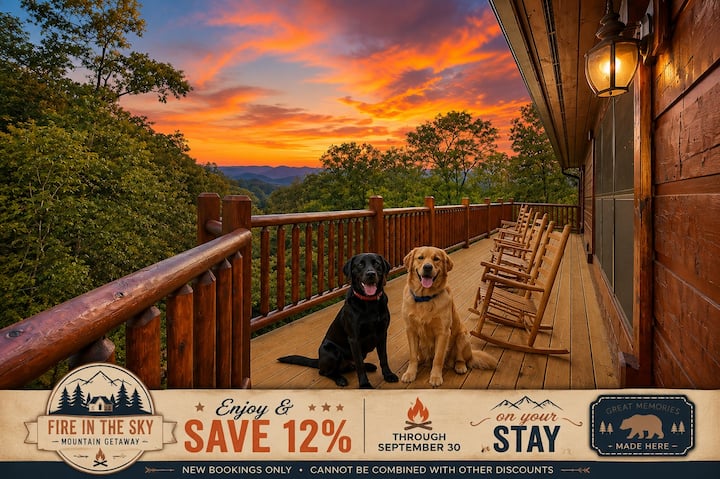 Pet-friendly 5br W/ Game Room + Mountain Views - Gatlinburg, TN