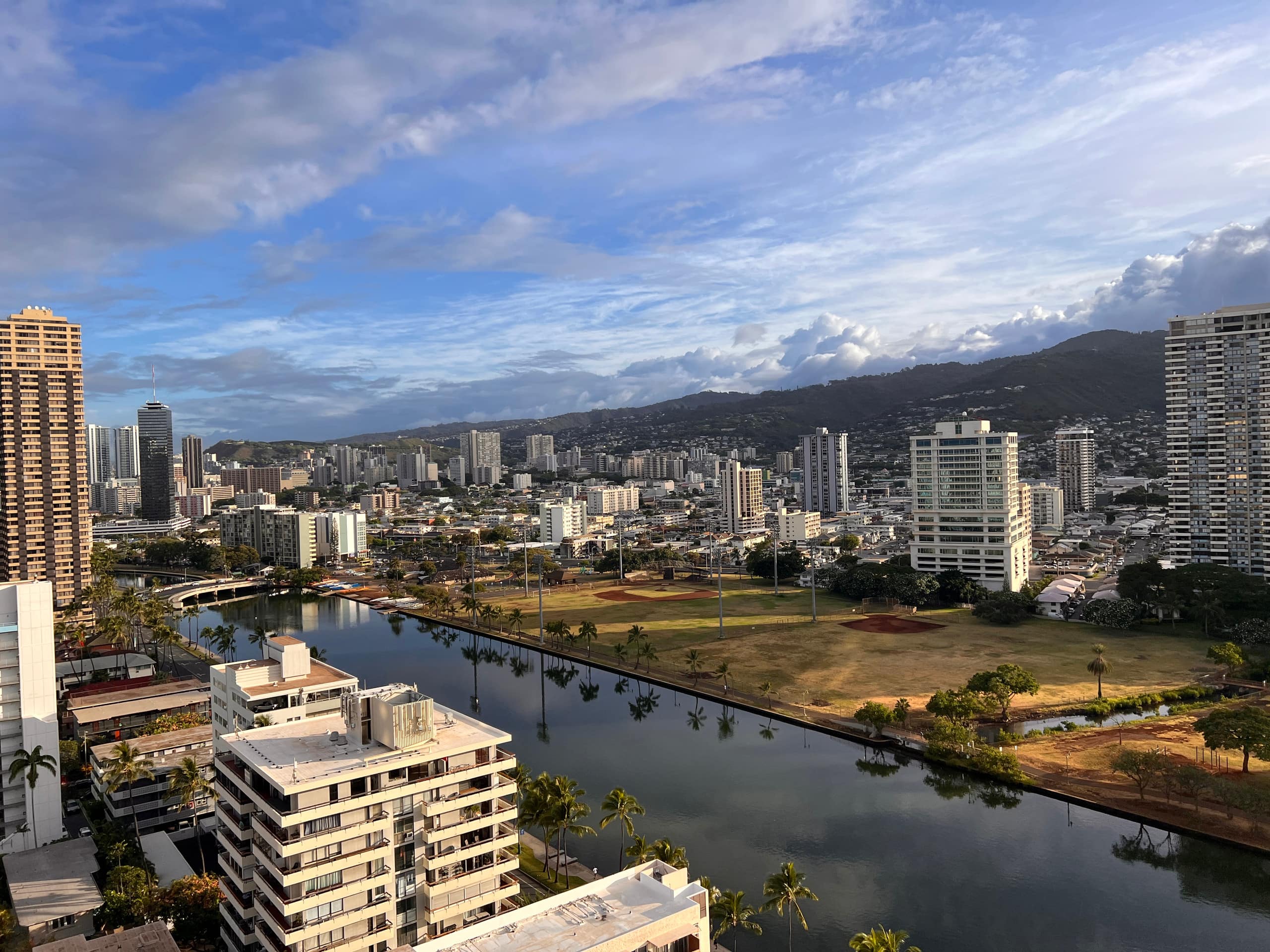 Condo in Honolulu · ★4.93 · 1 bedroom · 3 beds · 1 bath - Image 34