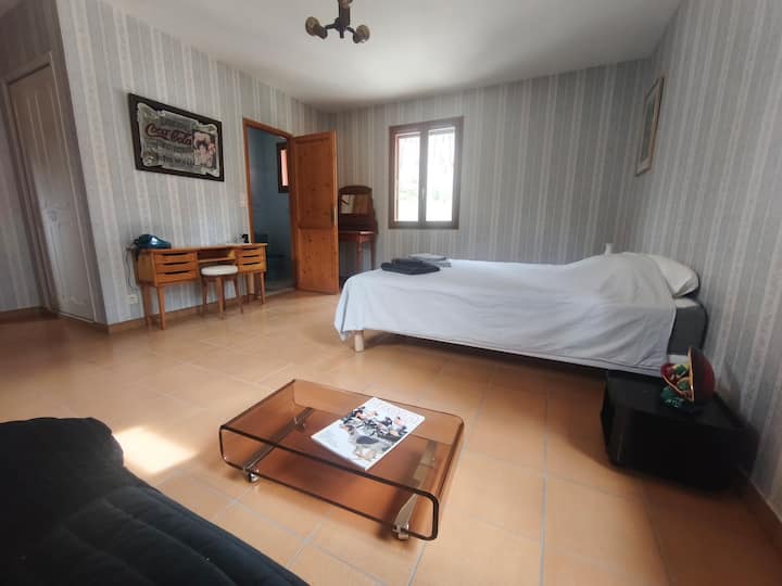 Grande Chambre Avec Sdb Et P.dej.cœur Des Ocres - Bonnieux