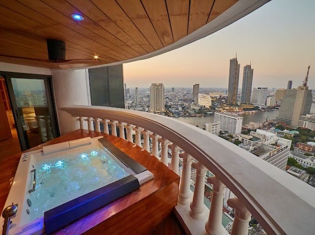Suite3 Jacuzzi River 3BR 37F Thai style breakfast*