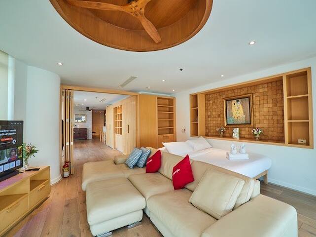 Suite3 Jacuzzi River 3BR 37F Thai style breakfast* gallery image 2