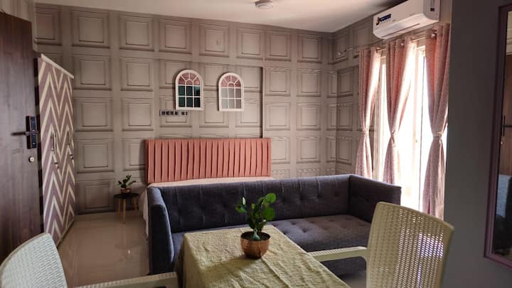Luxurius Studio With Well Equipped Kitchen - 浦那
