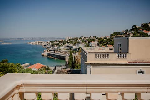 Marseille Sea view Pool access Beach Corniche
