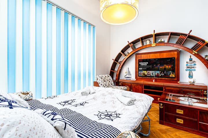 Central | Luxury Yacht-style | Old Town - Praga