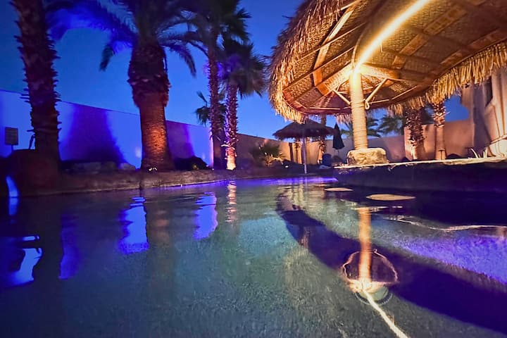 Resort Style Pool | Boat Parking | Game Room - Houses for Rent in